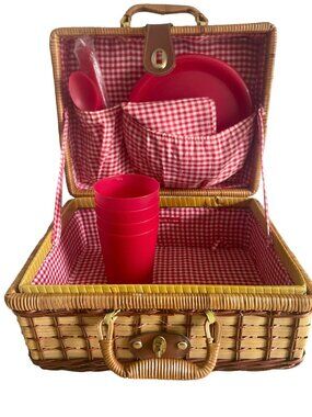 Elizabeth Arden Vintage Picnic Basket Set Wicker Red Gingham 4 Person